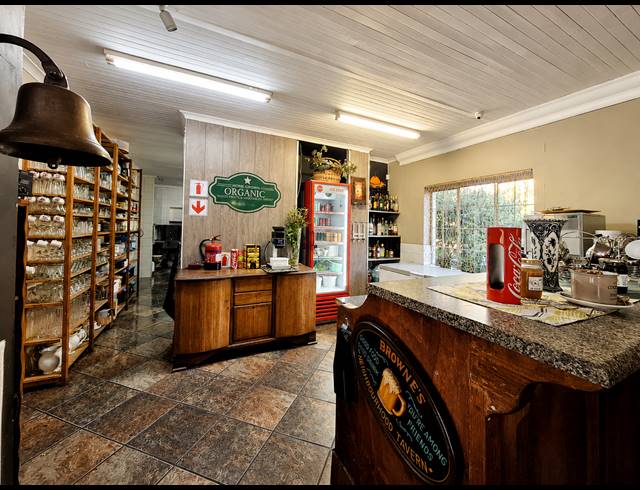 830M² RETAIL FOR SALE IN HEIDELBERG CENTRAL